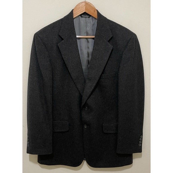 Joseph & Lyman Other - Joseph & Lyman 100% Cashmere Classic Charcoal Blazer, Size 40 Short